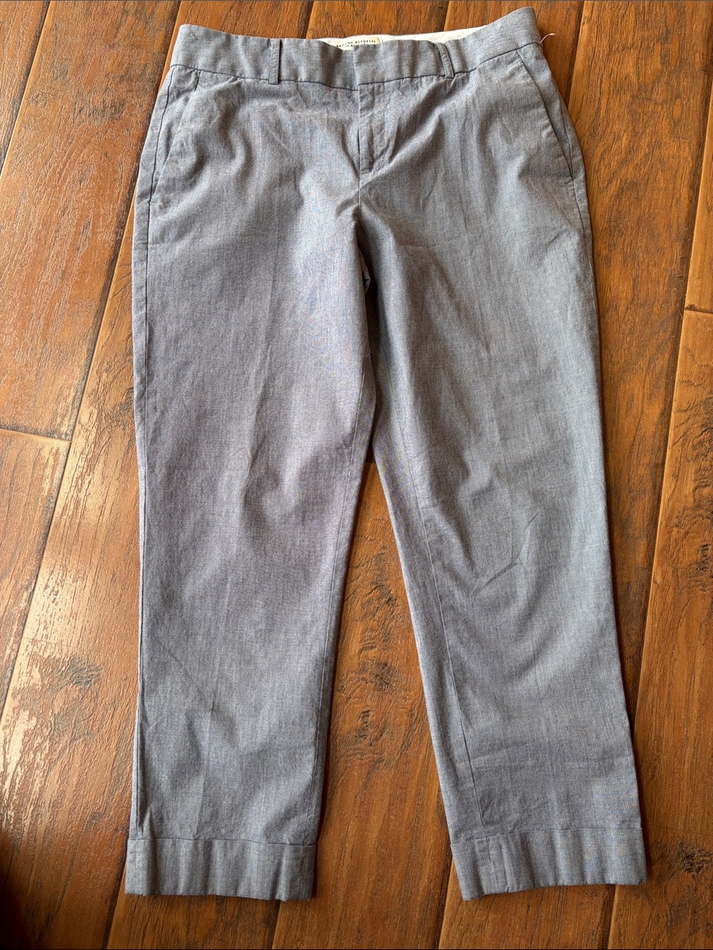 White House Black Market Gray Cropped Dress Pants